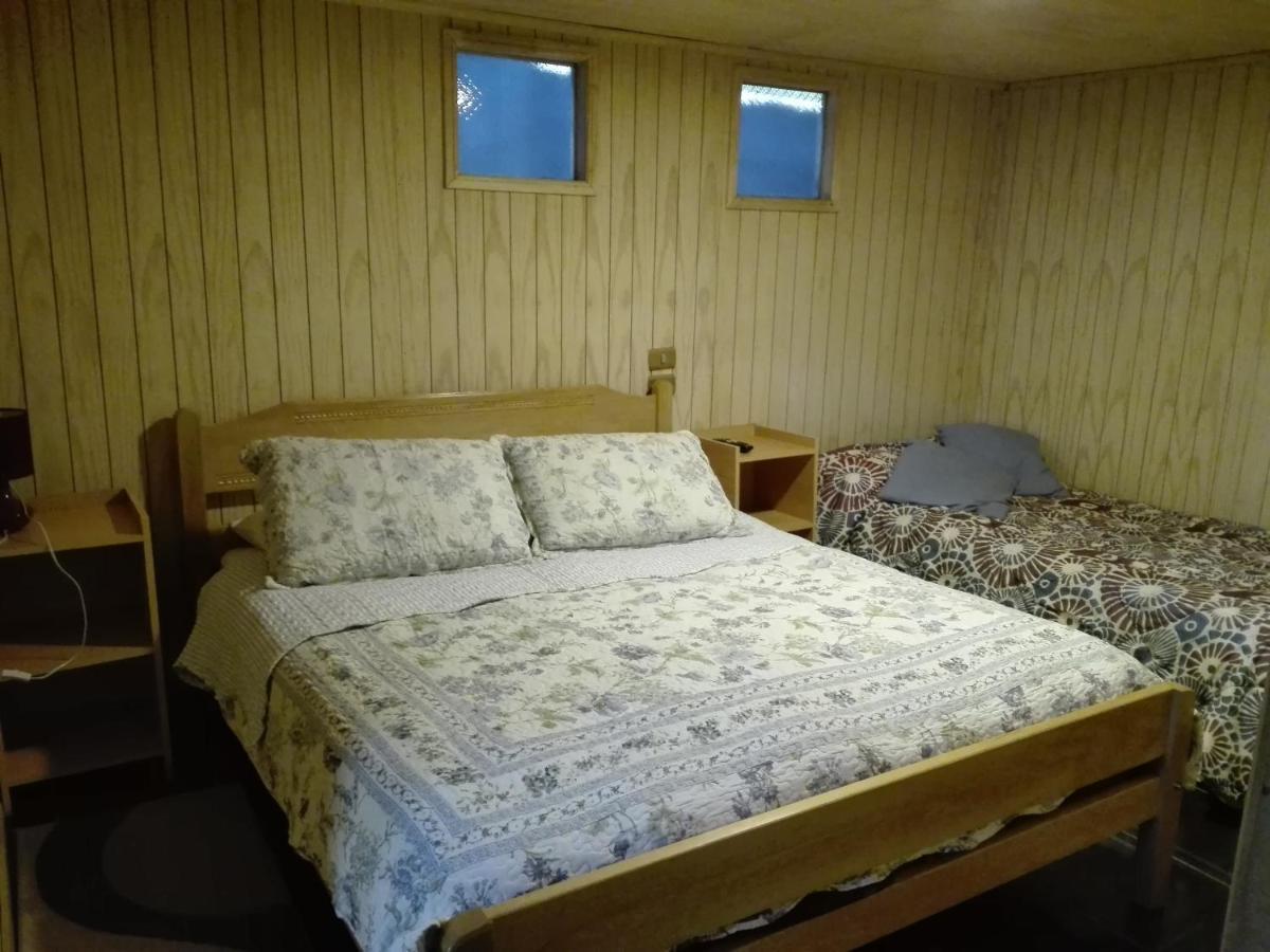 Hospedaje Los Calafates Ancud Buitenkant foto