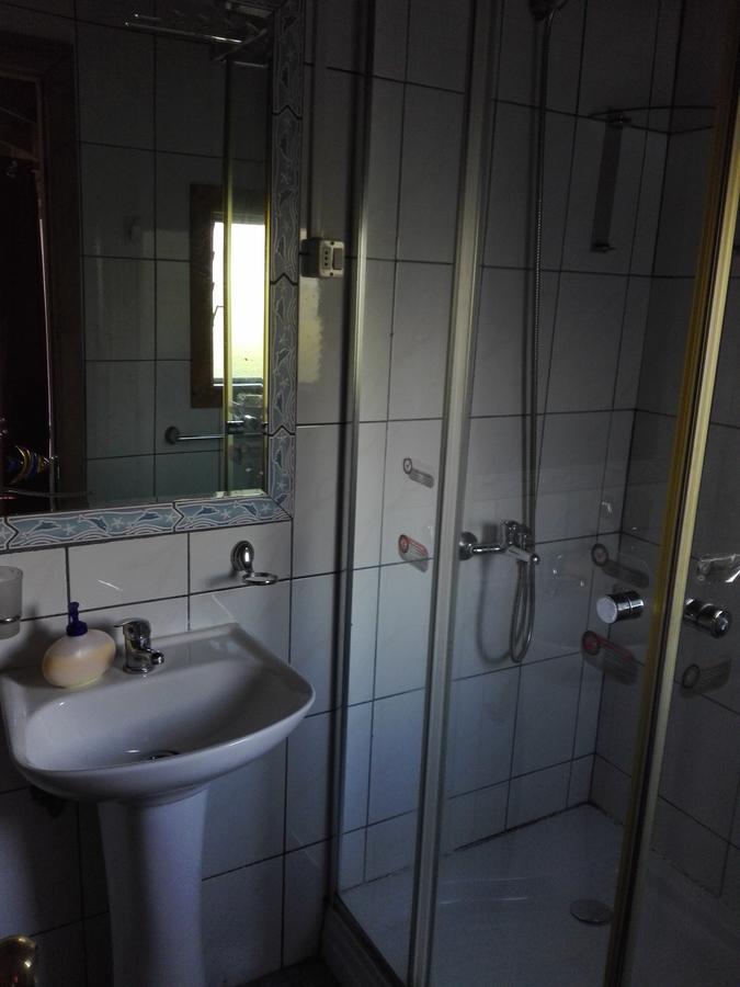 Hospedaje Los Calafates Ancud Buitenkant foto